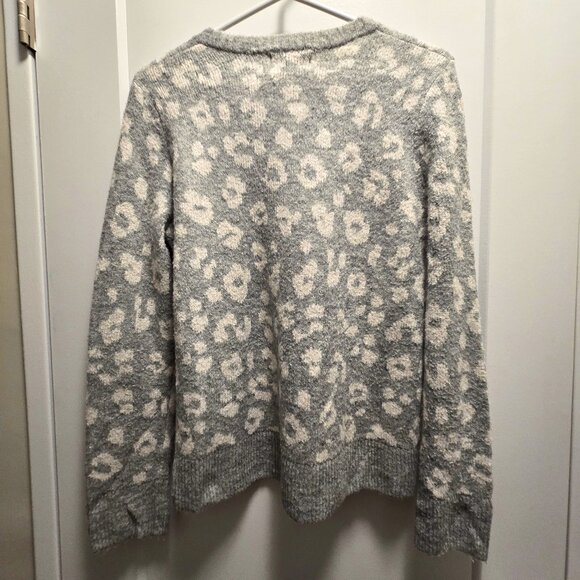 OLD NAVY Women's Grey White Leopard Print Long Sleeves Pullover Sweater - Medium - Picture 8 of 13